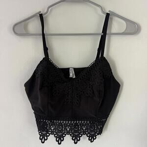 Mudd Black Lace-Trim Crop Top – Size Medium| Like New